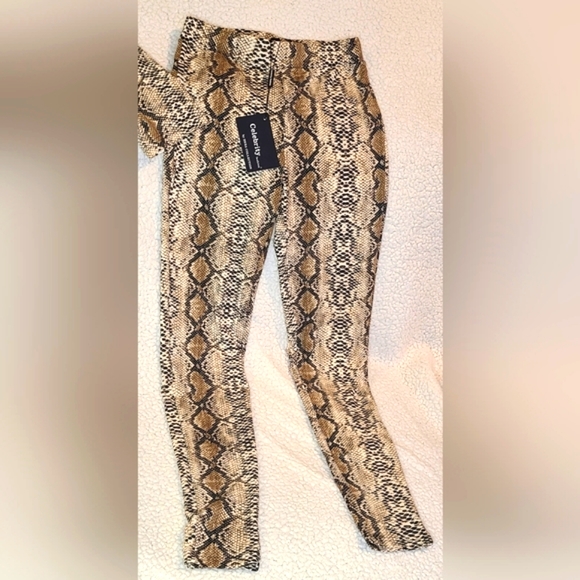 🔥NEW🔥2pc Crop Top Snake Print Set - Picture 7 of 9